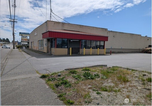 1333 Riverside Drive — photo
