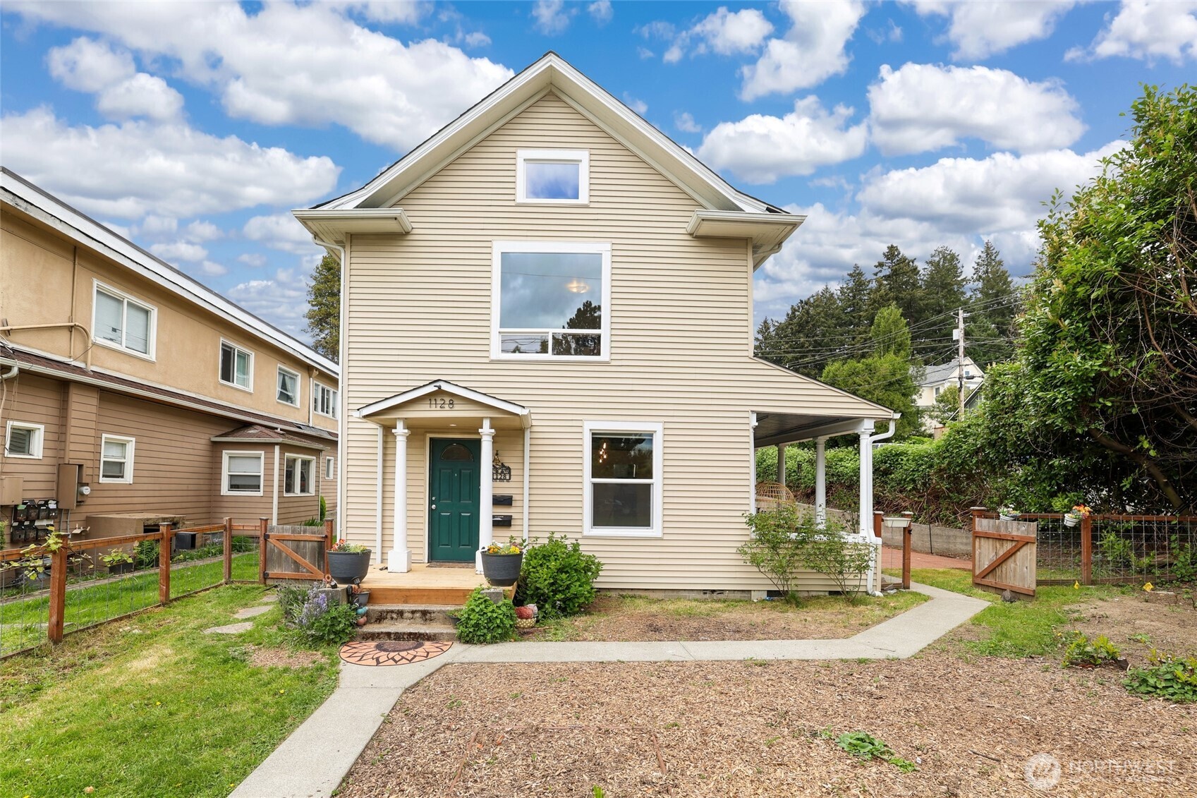 1128 State Avenue NE — photo