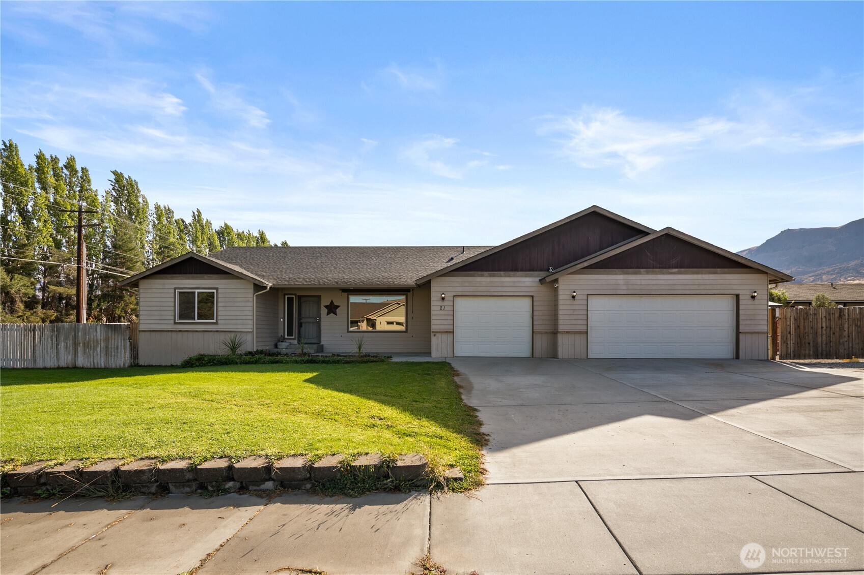 21 Ambrosia Lane — photo