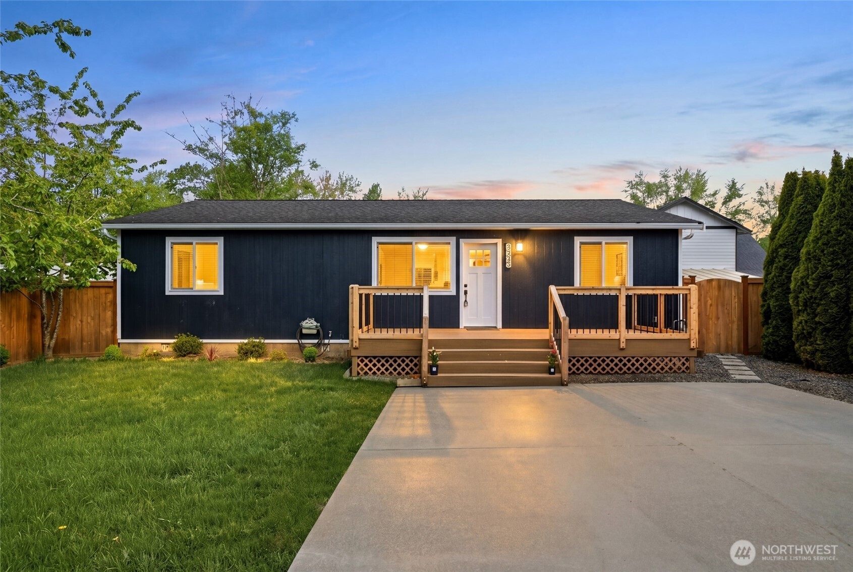 3523 Bennett Drive — photo