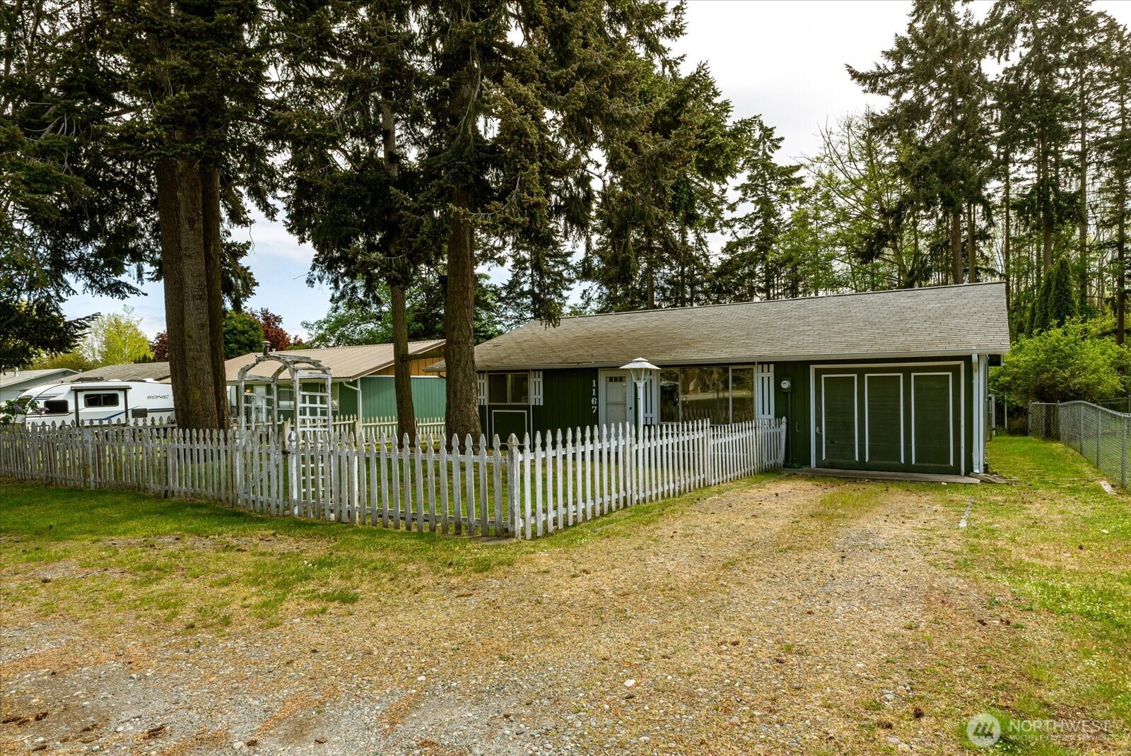 1167 Sparrow Drive — photo