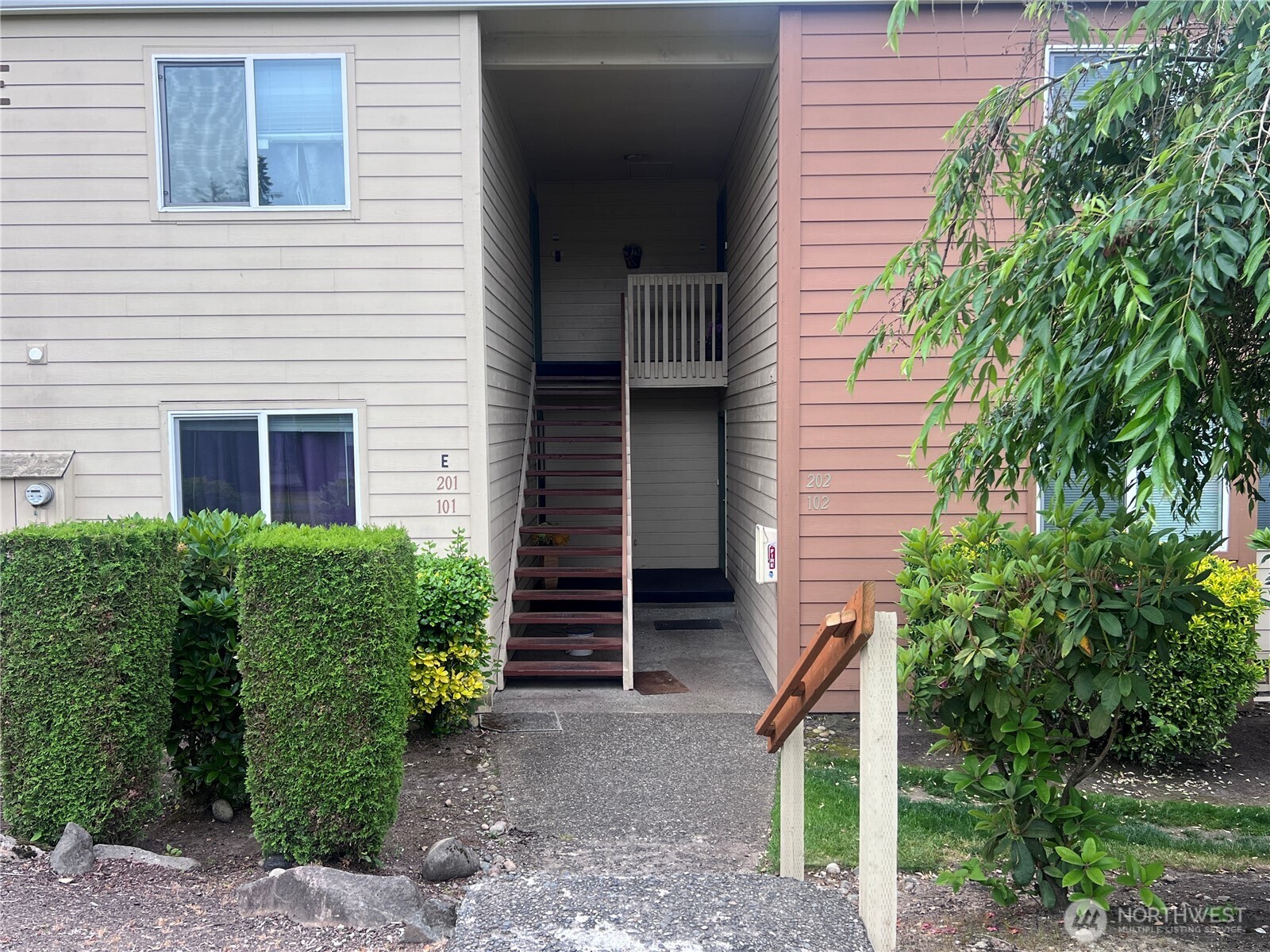 23629 112th Ave SE #E202 — photo