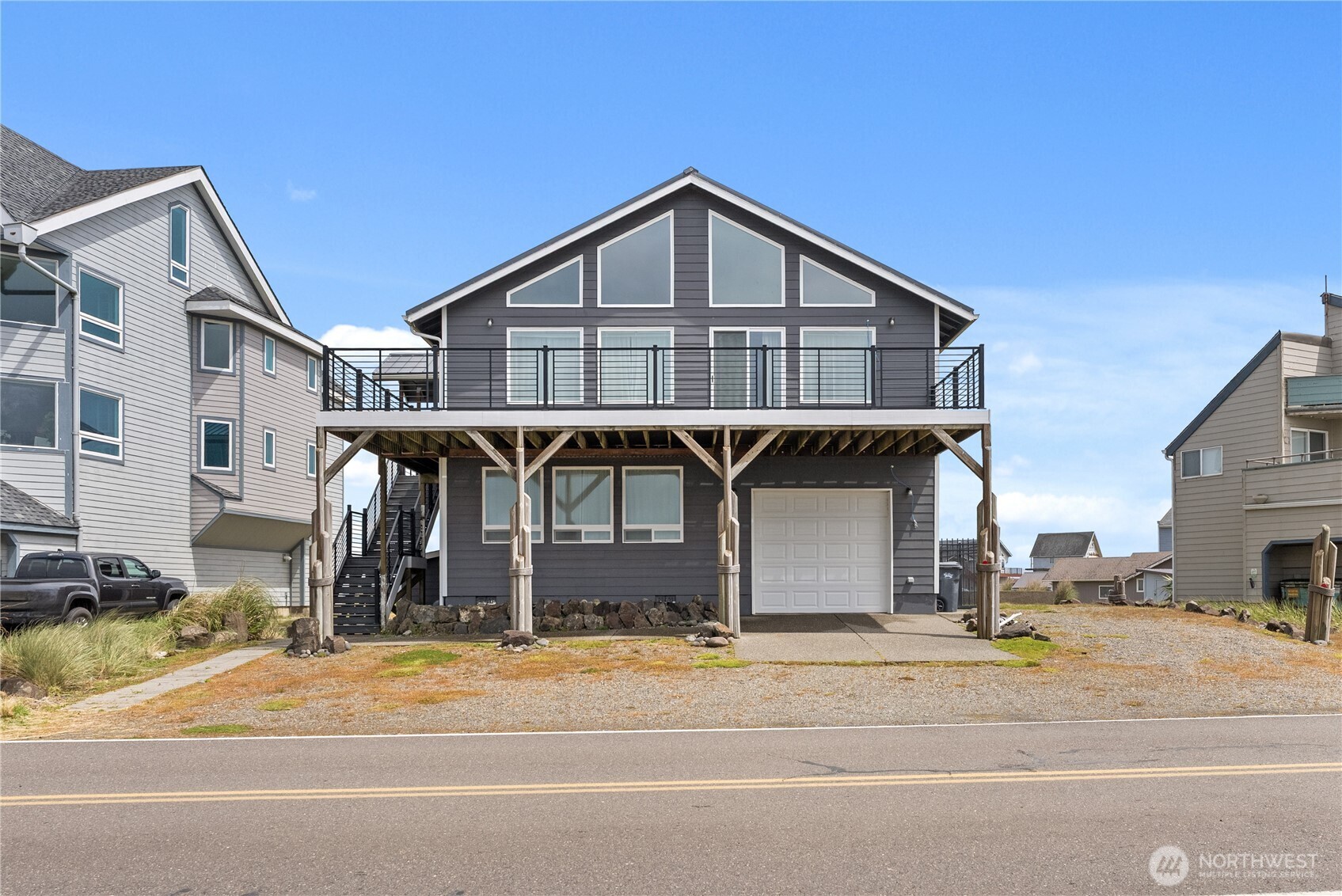 1593 E Ocean Shores Boulevard SW — photo