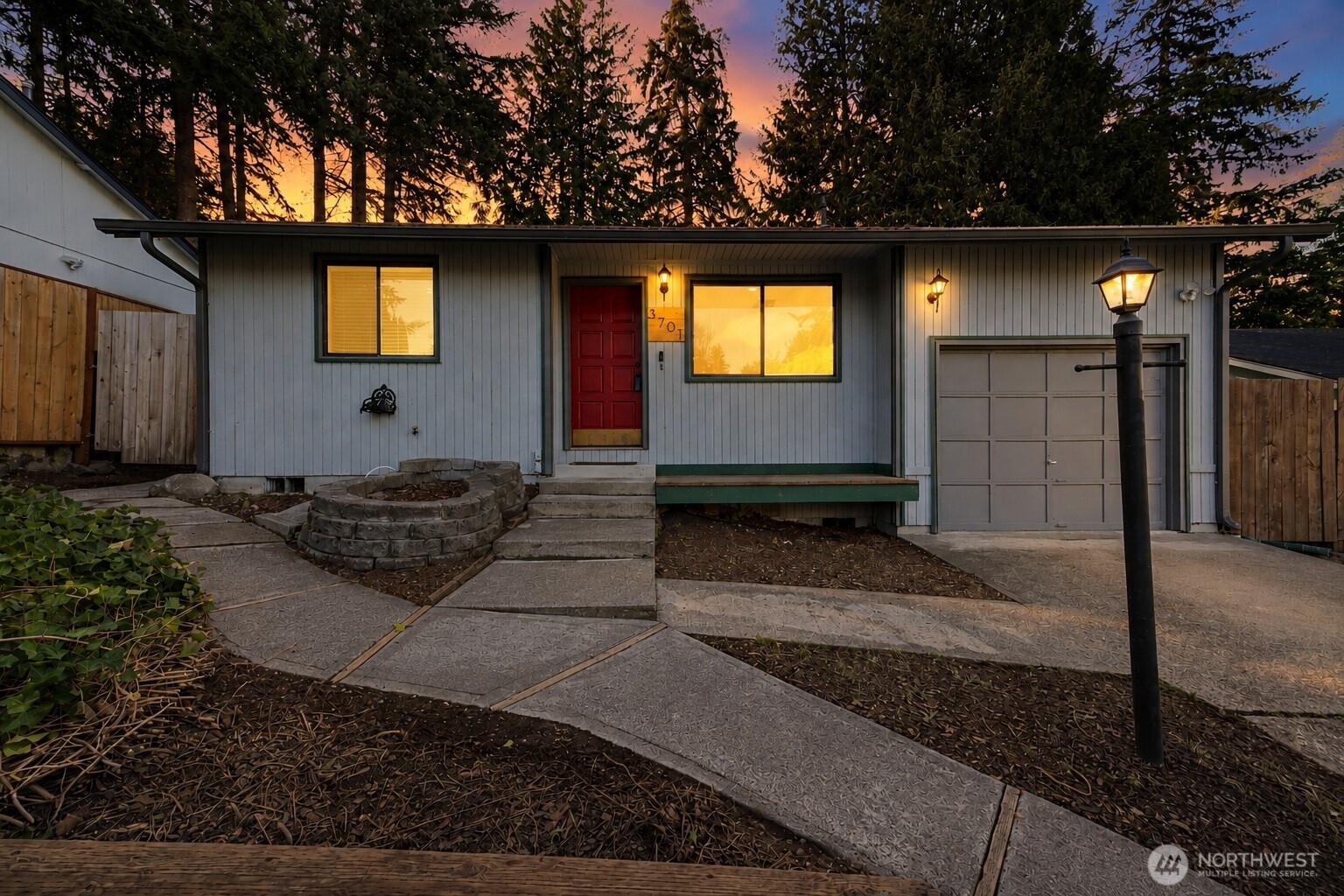 3701 Autumnwood Court SE — photo