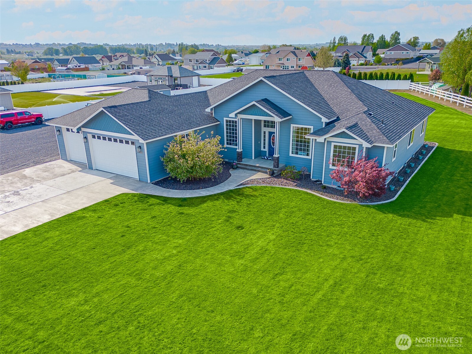 10223 Road 5.8 NE — photo