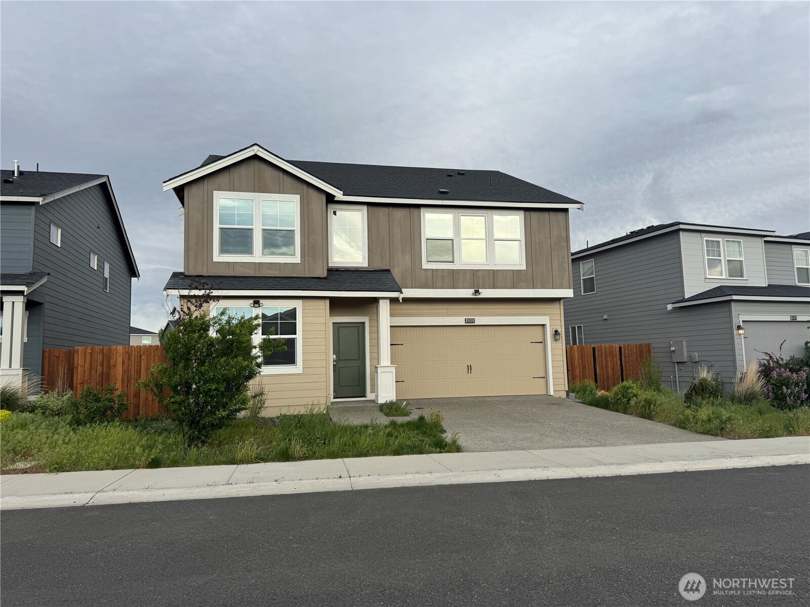 2908 Longhorn Loop — photo