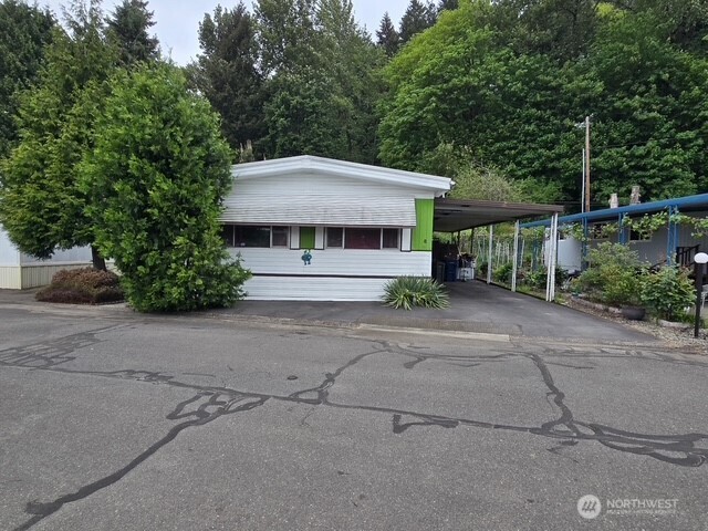 2302 R Street SE #43 — photo