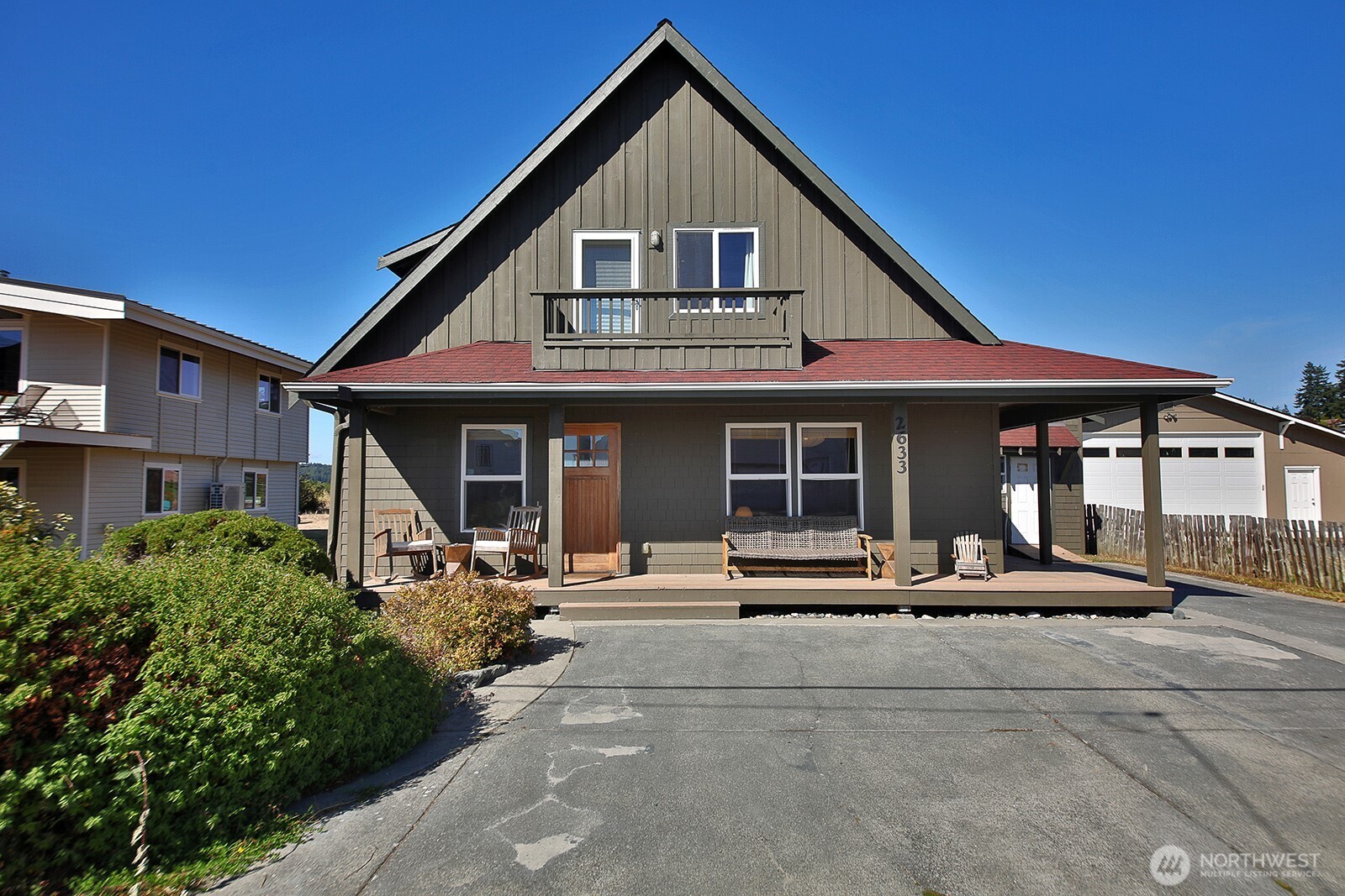 2633 Sunlight Beach Road — photo