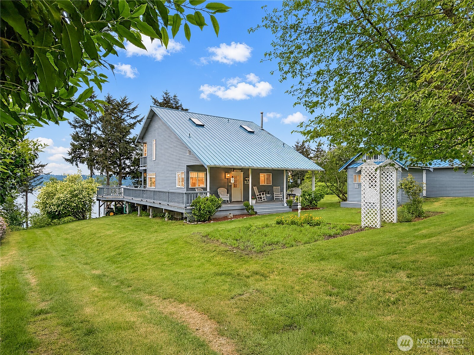 38 M Cascade Drive — photo