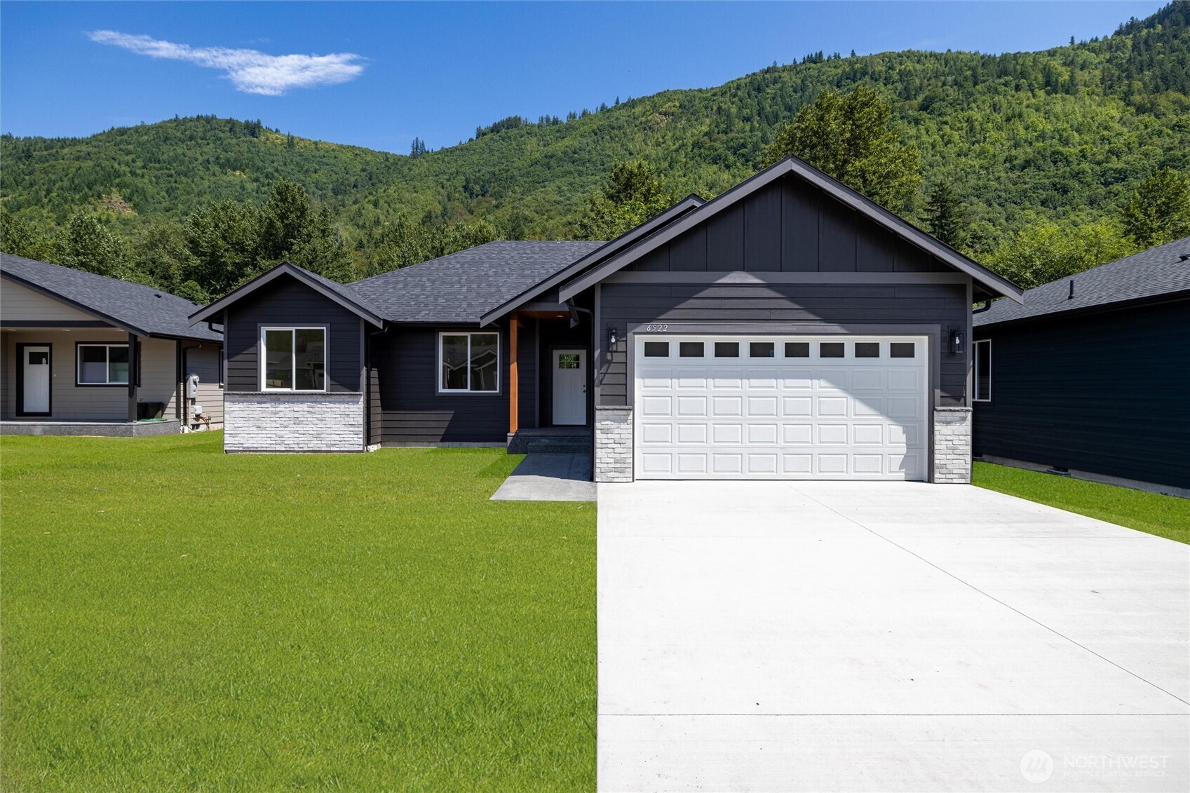 6522 Watson Loop — photo