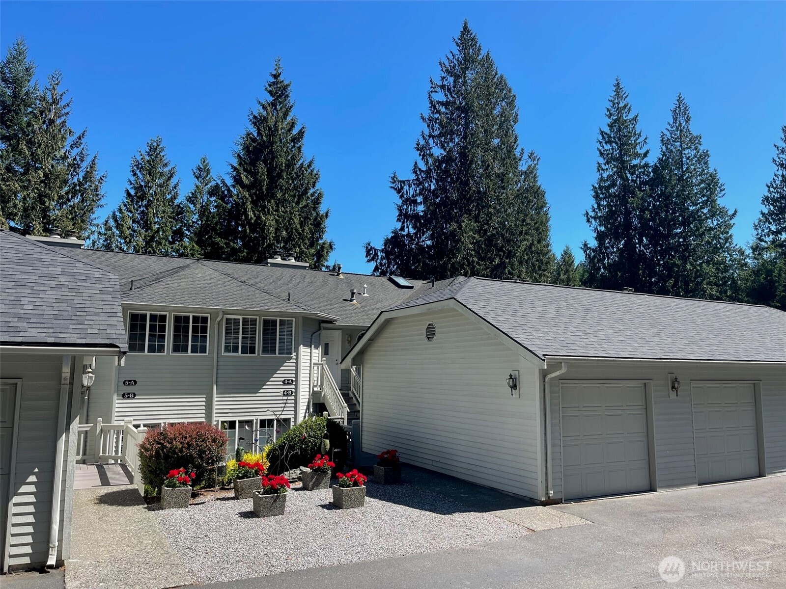 1953 Lake Whatcom Boulevard #4B — photo