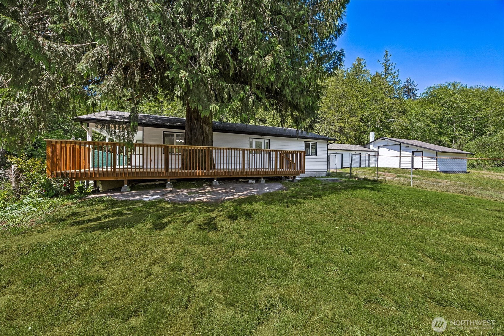 13710 Madrona Road SW — photo