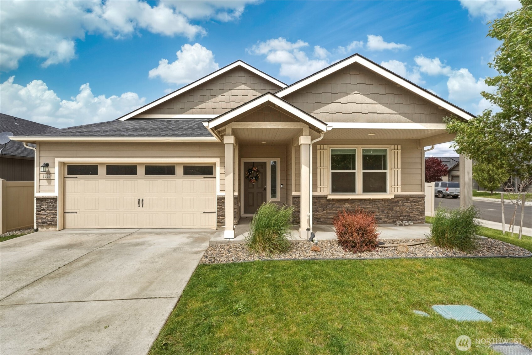 1338 SW Virginia Street — photo