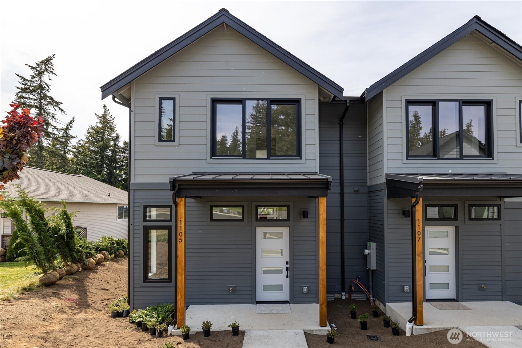 1105 Divine Lane — photo