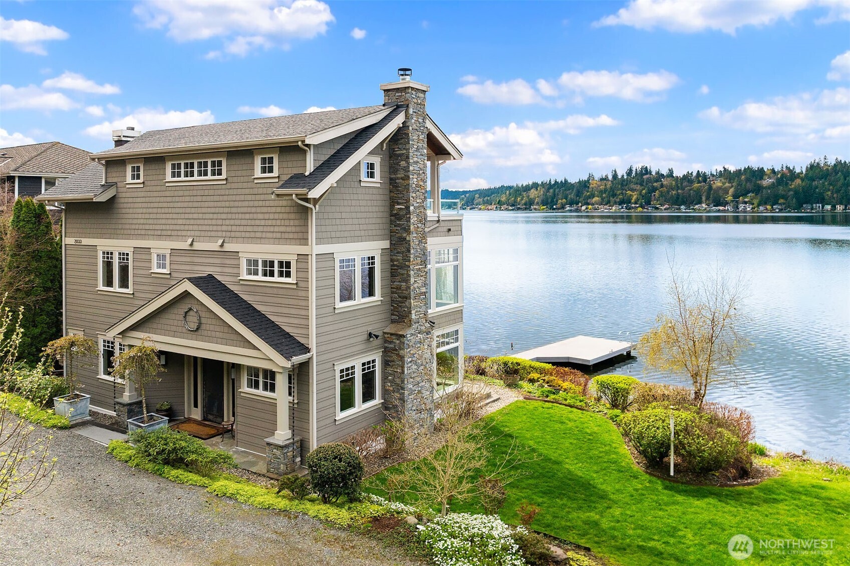2033 E Lake Sammamish Parkway NE — photo