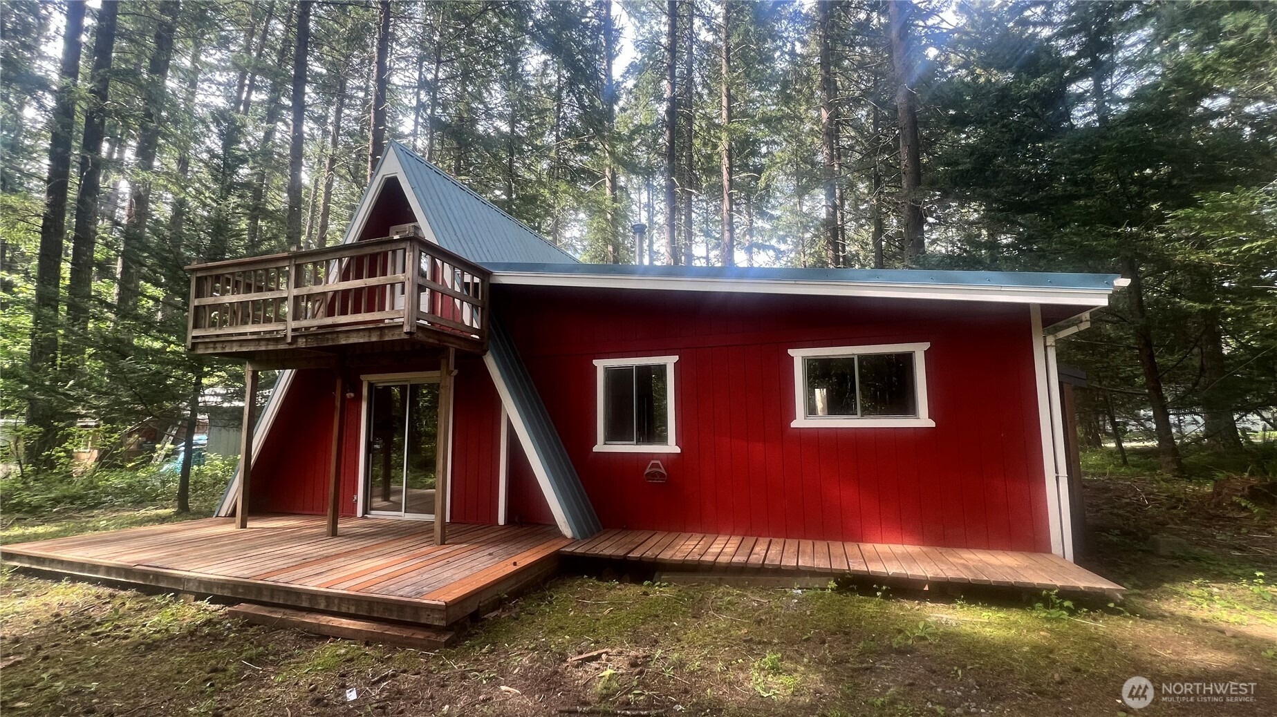 140 Maple Way — photo