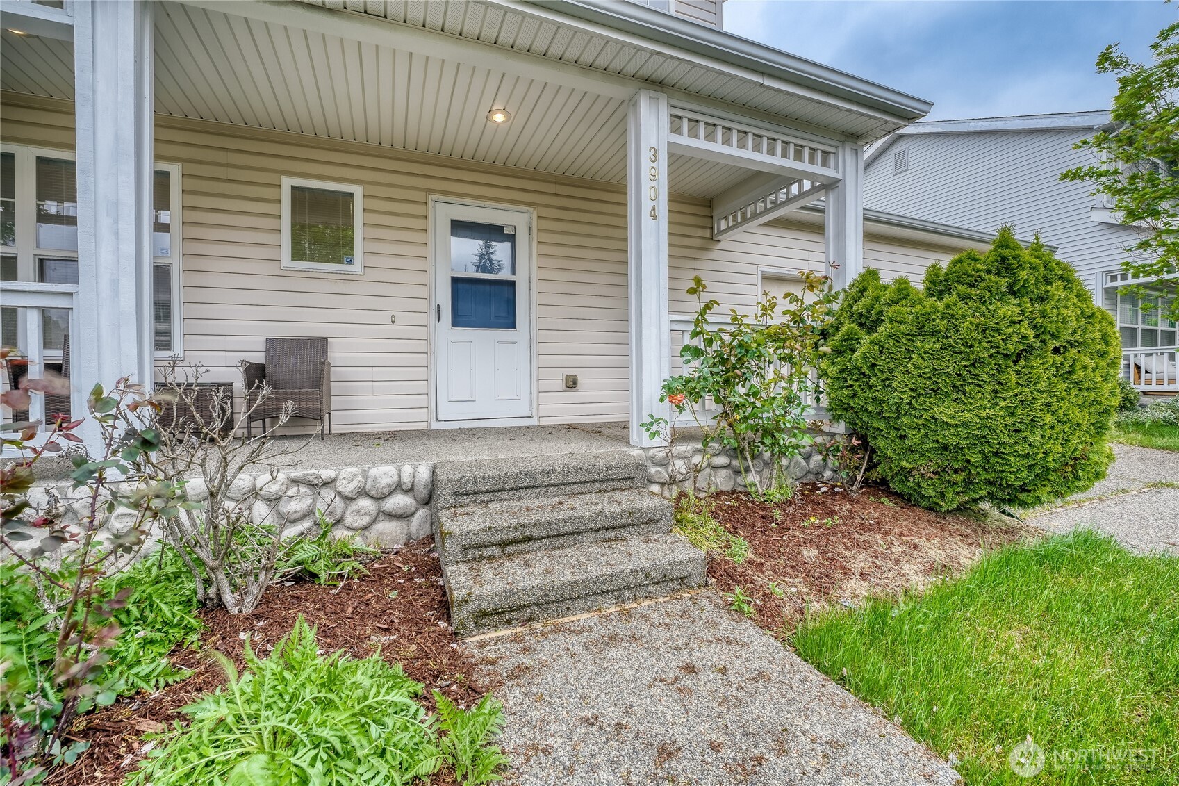 3904 NE 5th Place, Renton, WA 98056 — photo 3