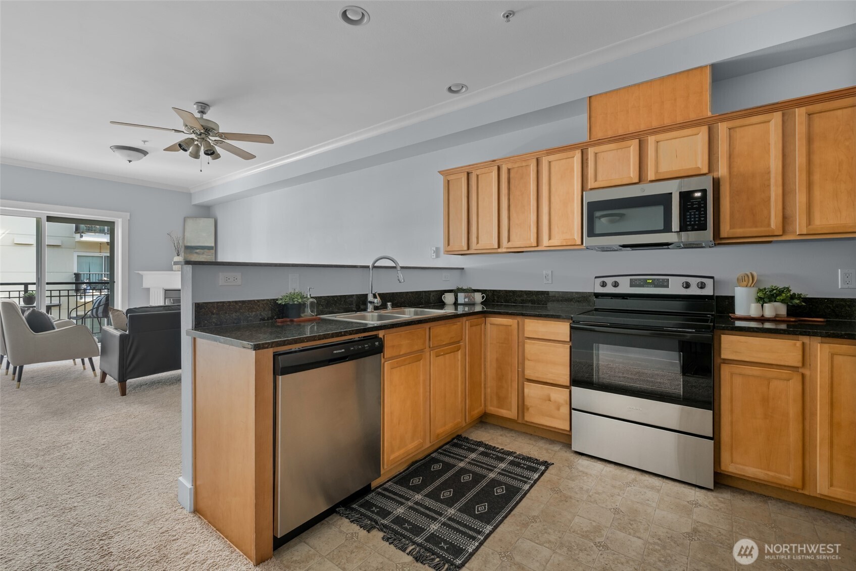 1015 Railroad Avenue #415 — photo