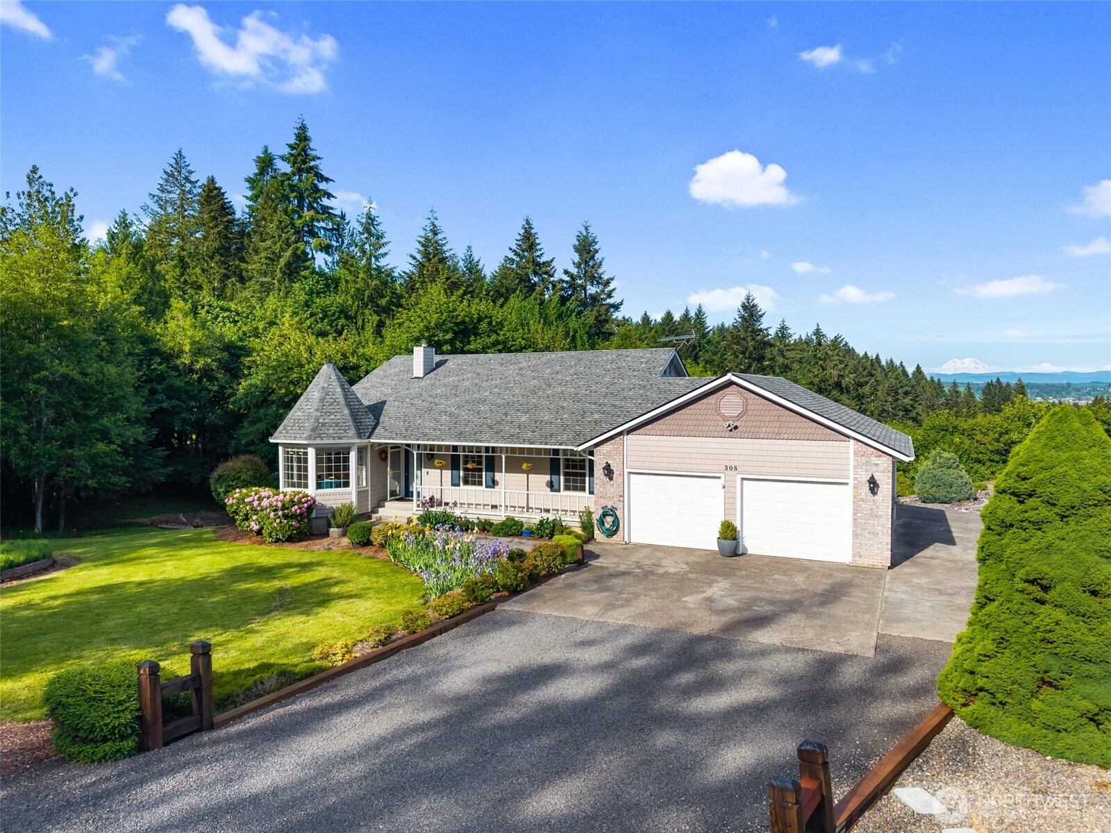 308 Brockway Road, Chehalis, WA 98532 — photo 2