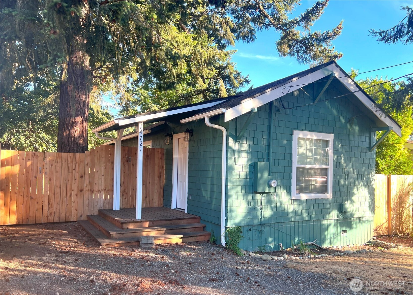 14721 Portland Avenue SW — photo