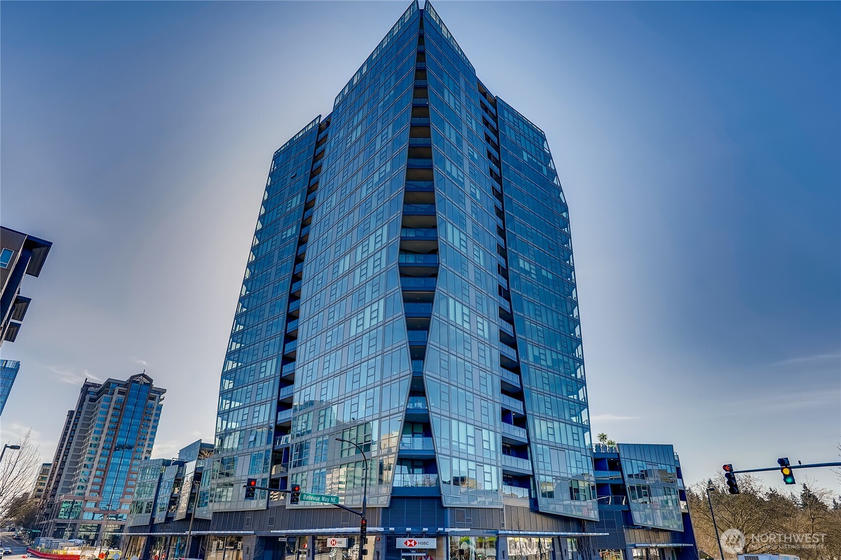 188 Bellevue Way NE #805 — photo