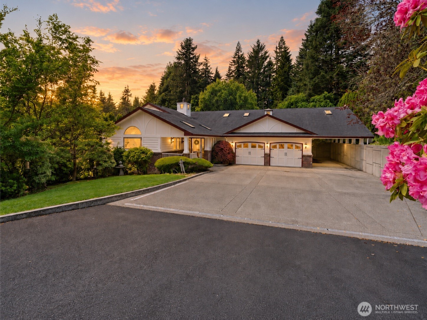 115 Reynvaan Drive — photo