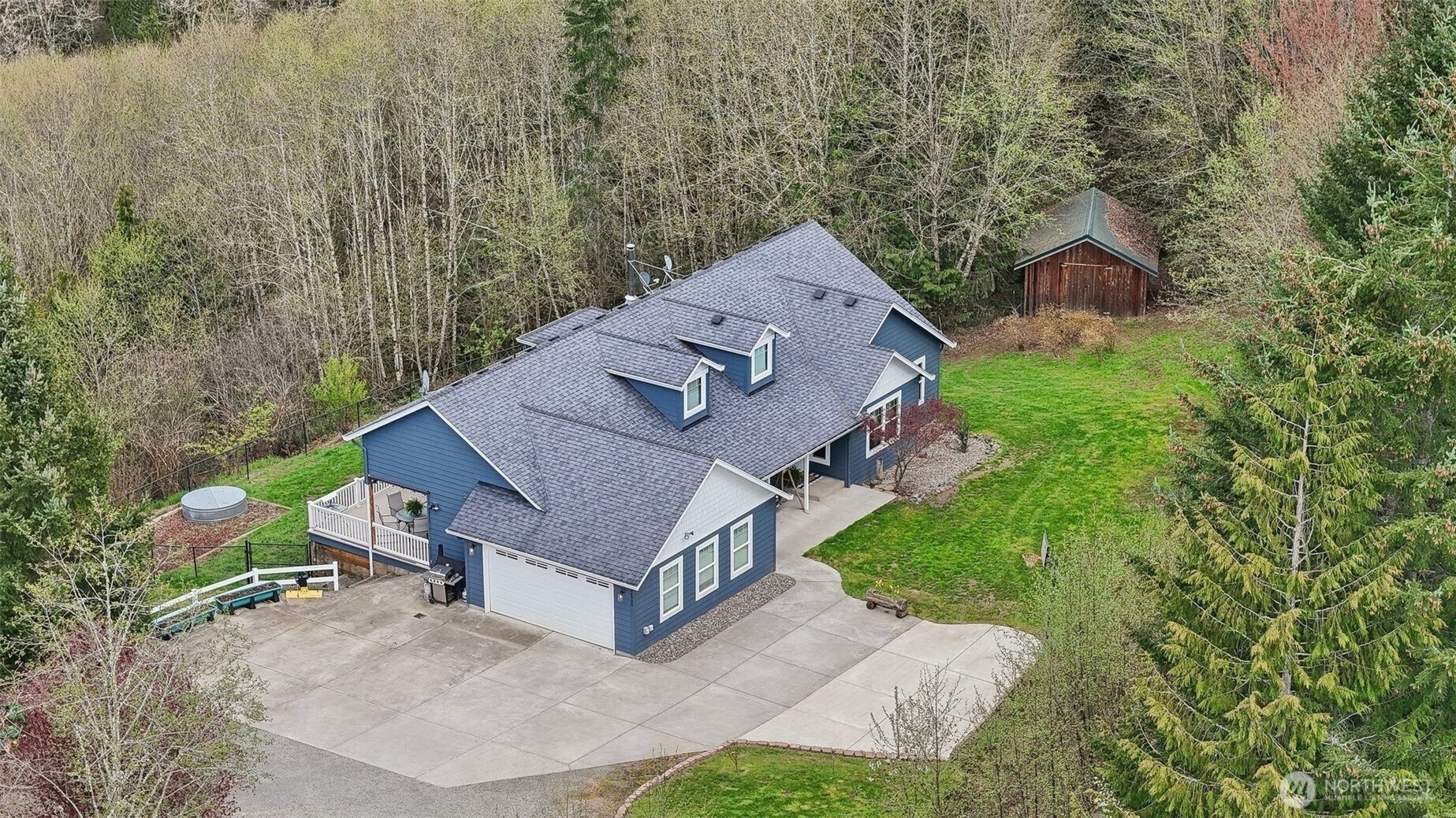 14900 NE Critter Hill Drive — photo