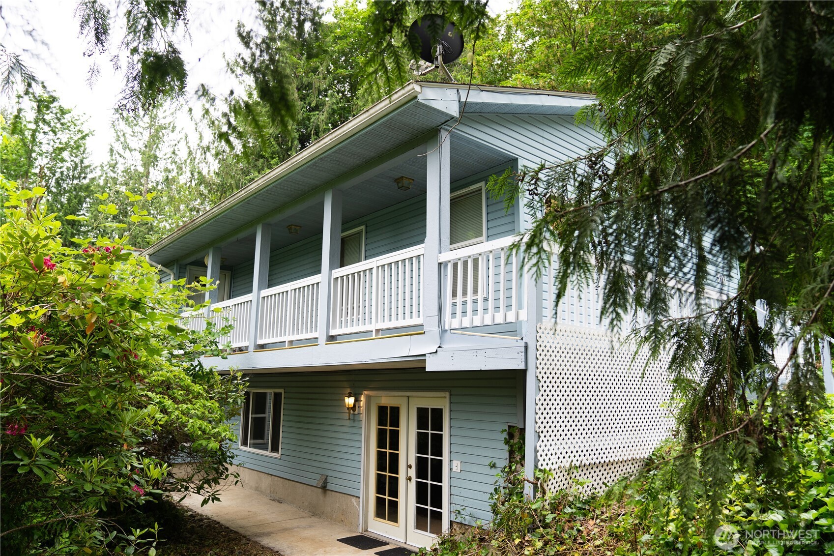 301 W Alder Drive — photo