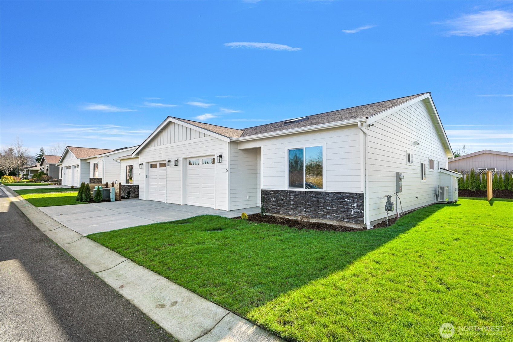 3993 Gentlebrook Lane #7 — photo