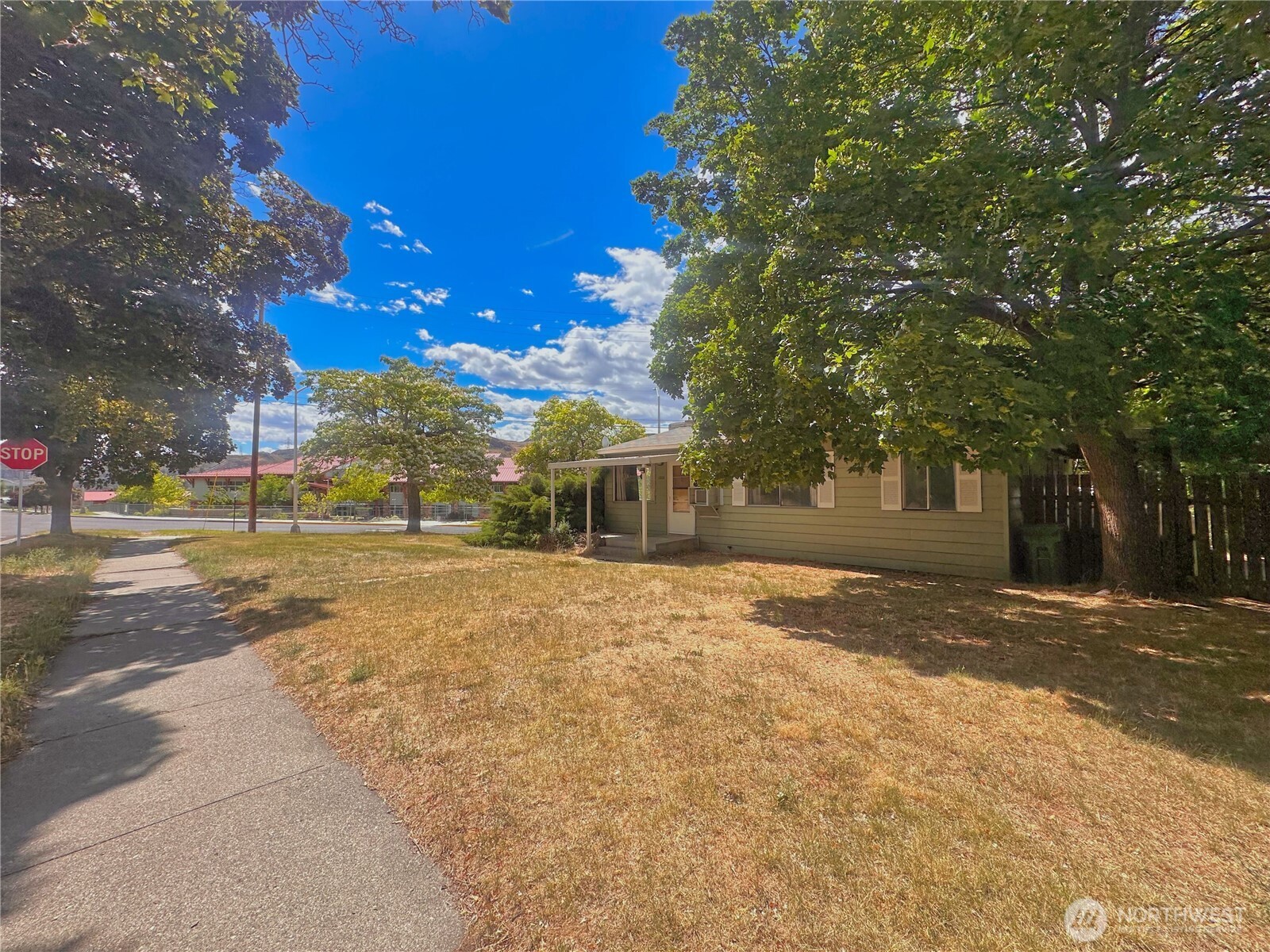 1000 Central Drive — photo