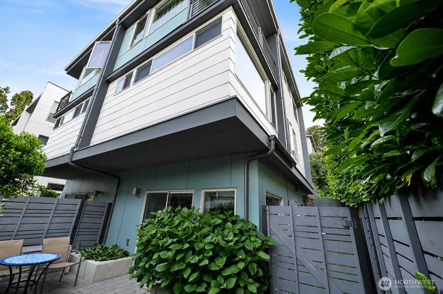 2651 22nd Avenue W #a — photo