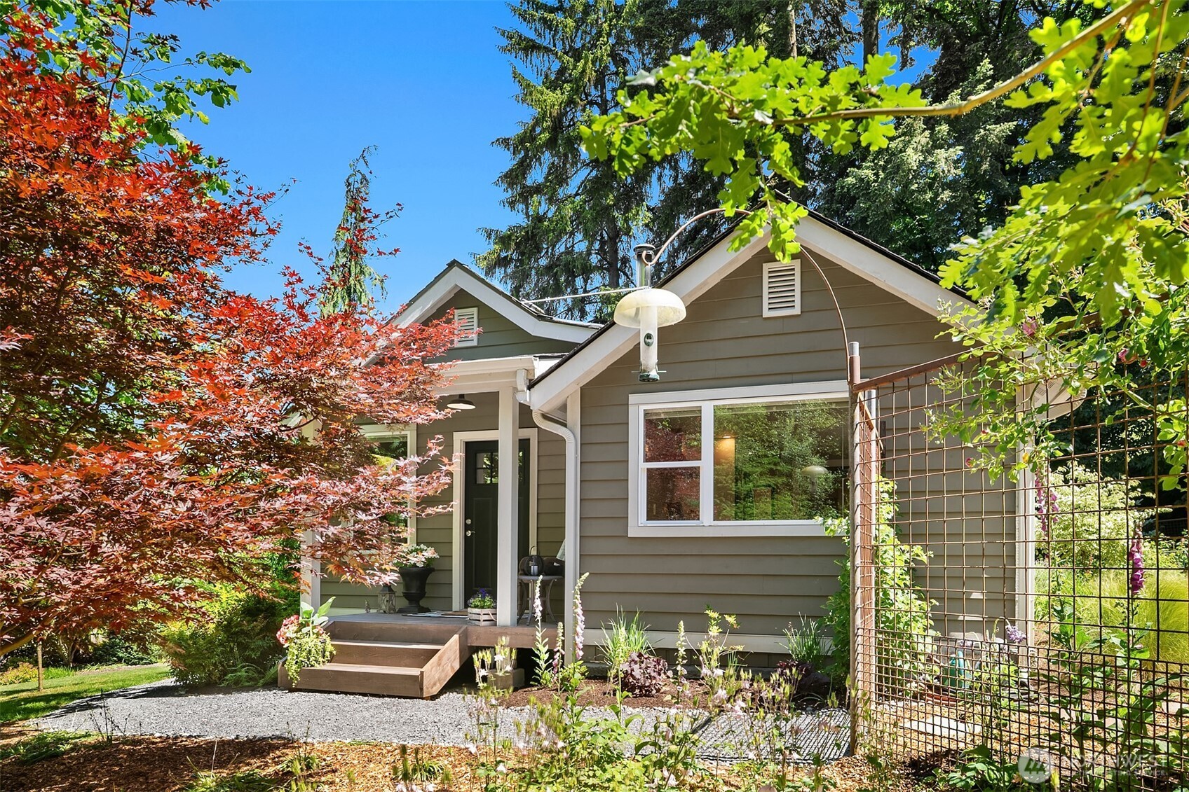 11323 E Riverside Drive, Bothell, WA 98011 — photo 2