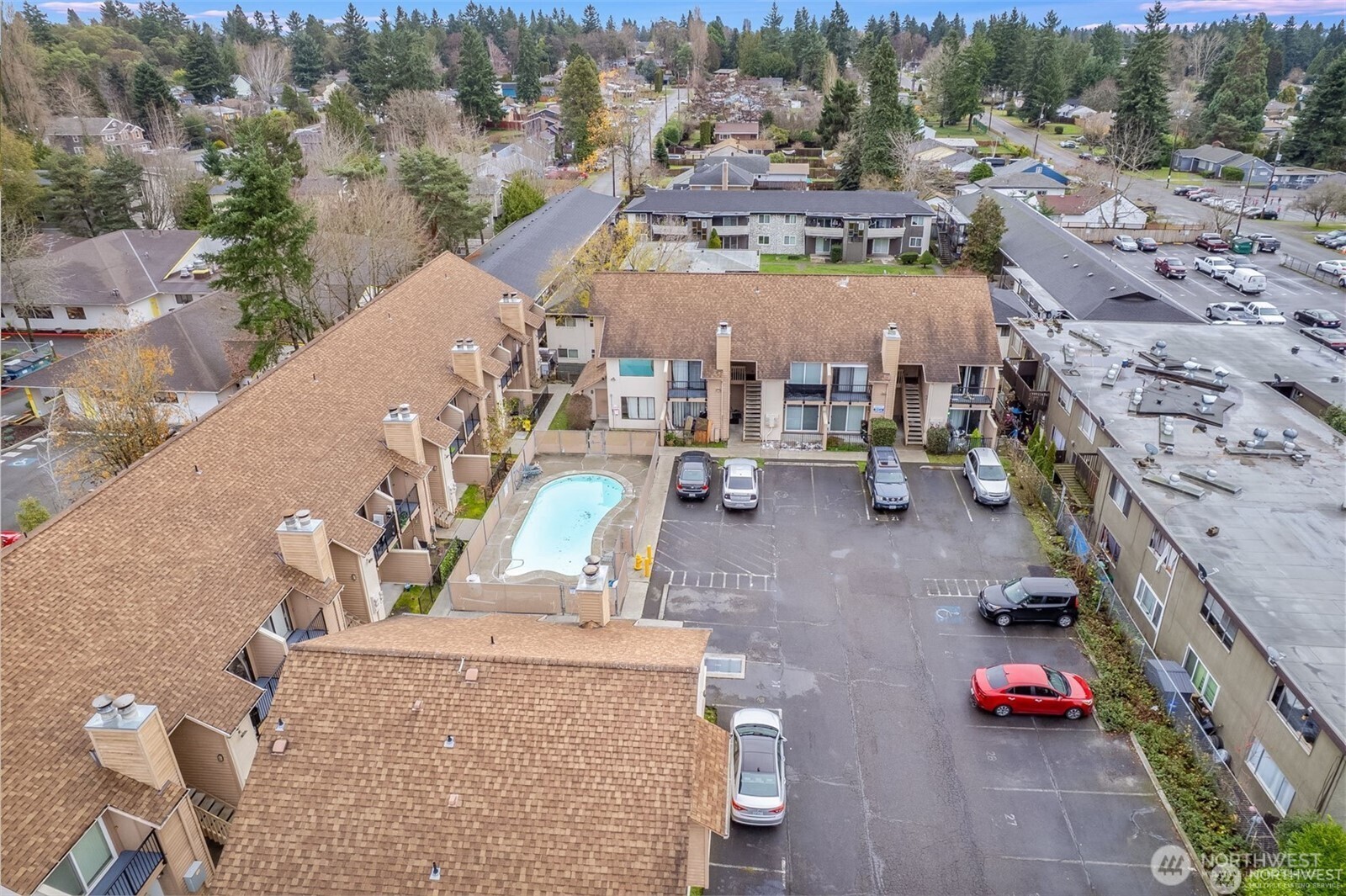 12434 Ambaum Blvd SW #106 — photo
