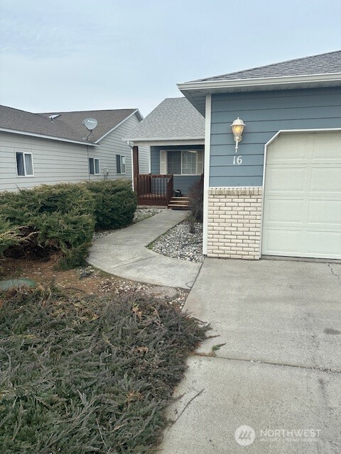 1300 W Marina Drive #16 — photo