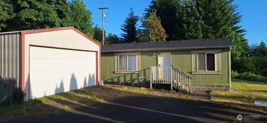 1009 NE Soland Court — photo