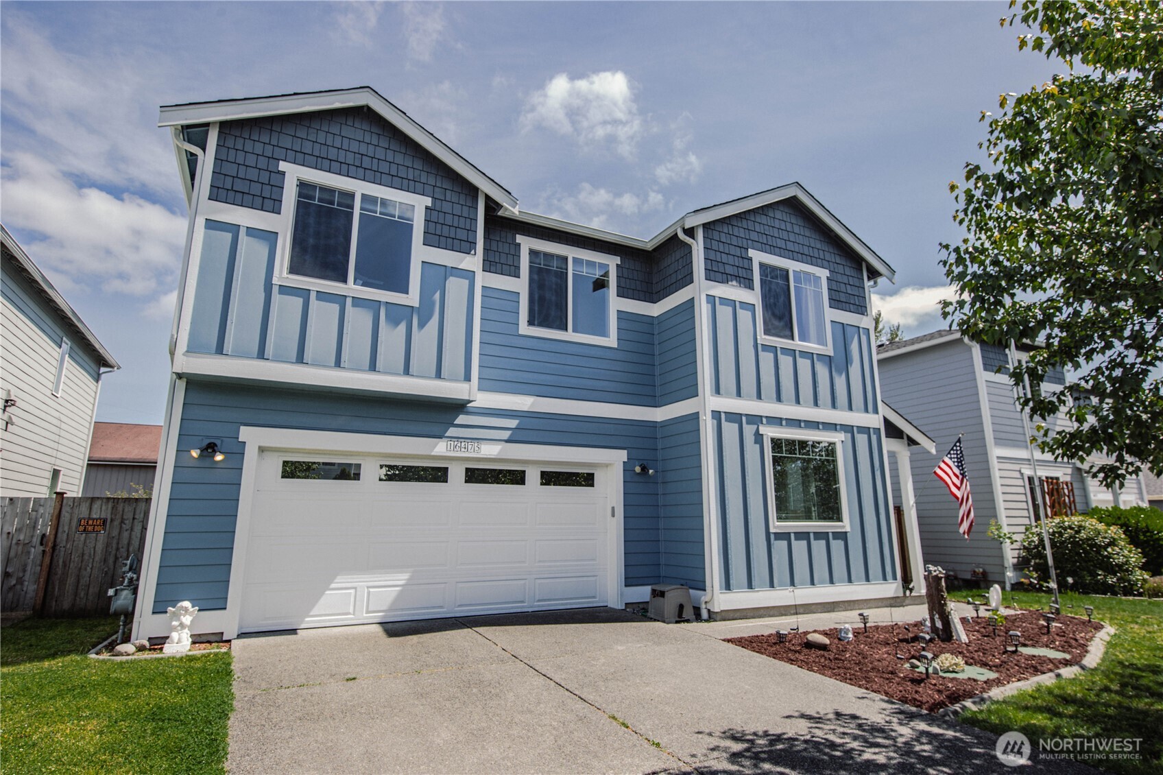16475 SE Greenbrier Street — photo