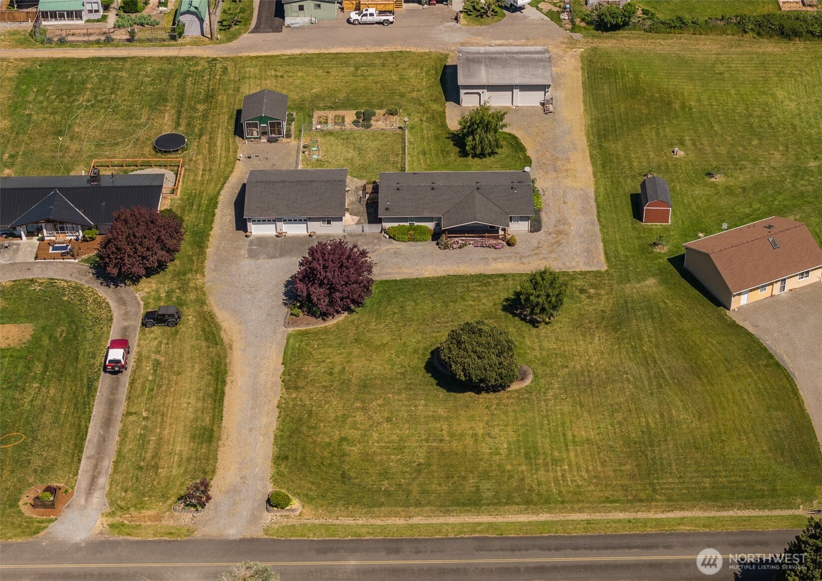 63 E Nelson Road — photo