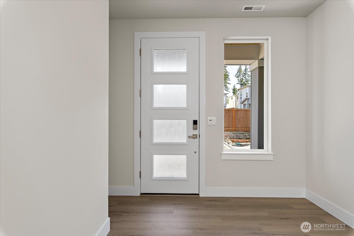17915 Sunset Road, Bothell, WA 98012 — photo 2