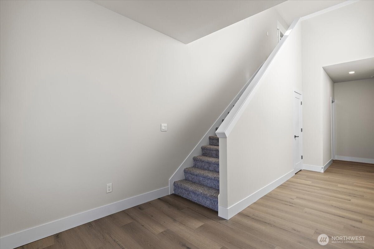 17915 Sunset Road, Bothell, WA 98012 — photo 3