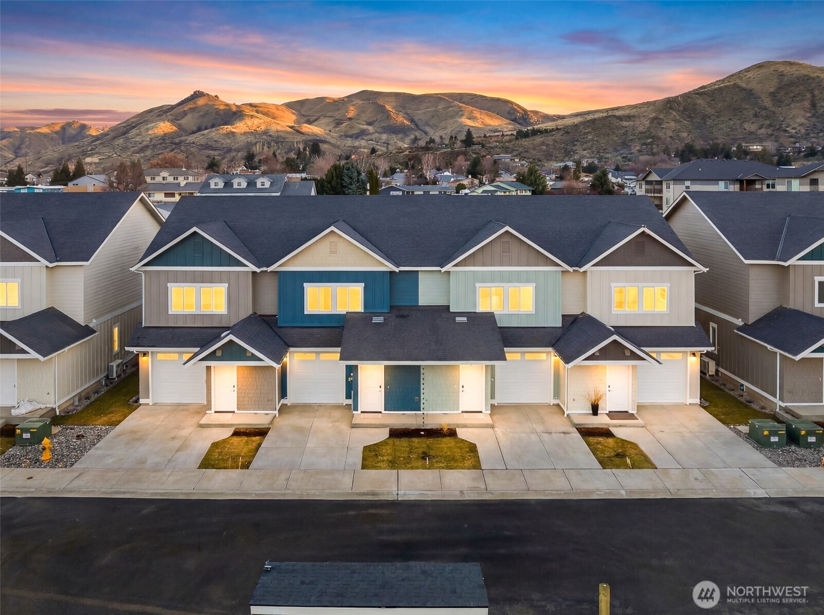 1075 Red Apple Road #E18 — photo