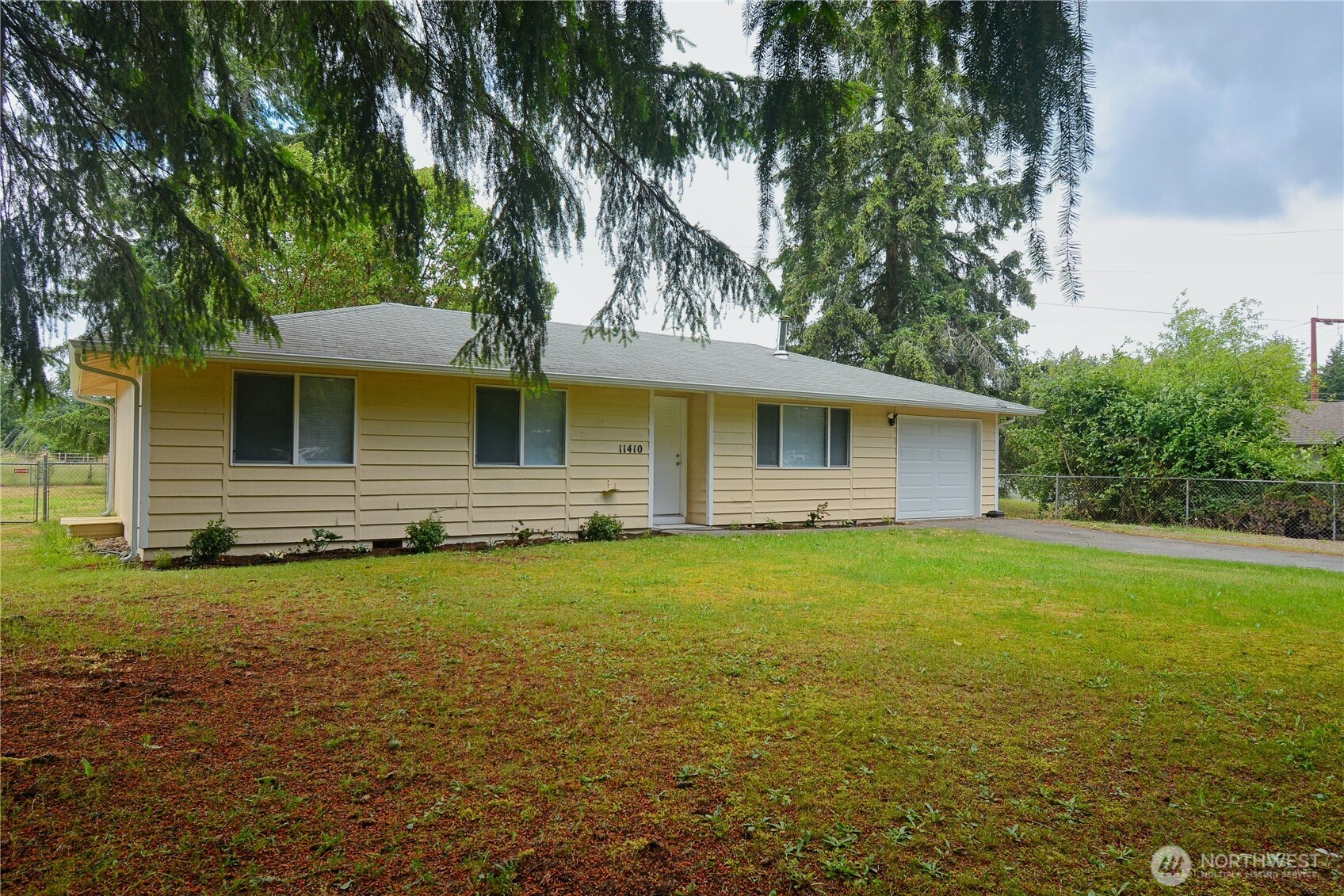 11410 Prairie Court SE — photo