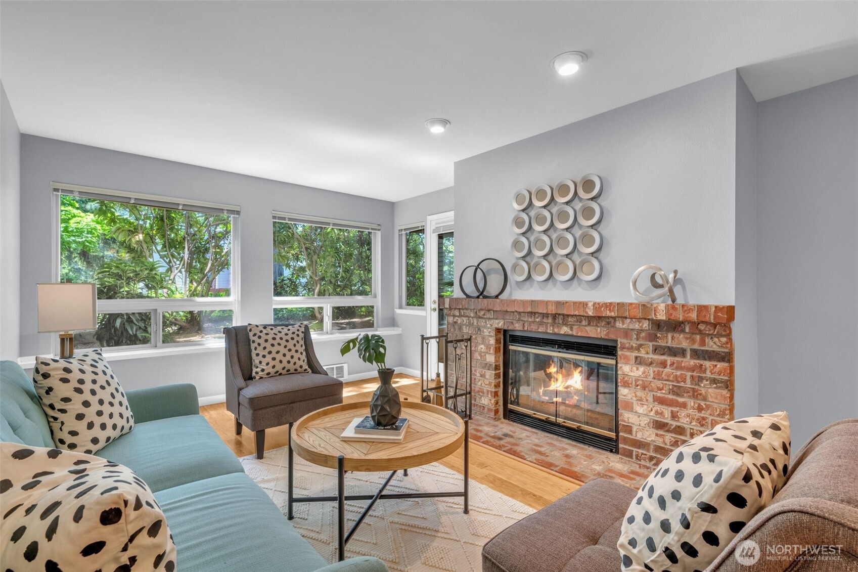 605 5th Street #B102 — photo