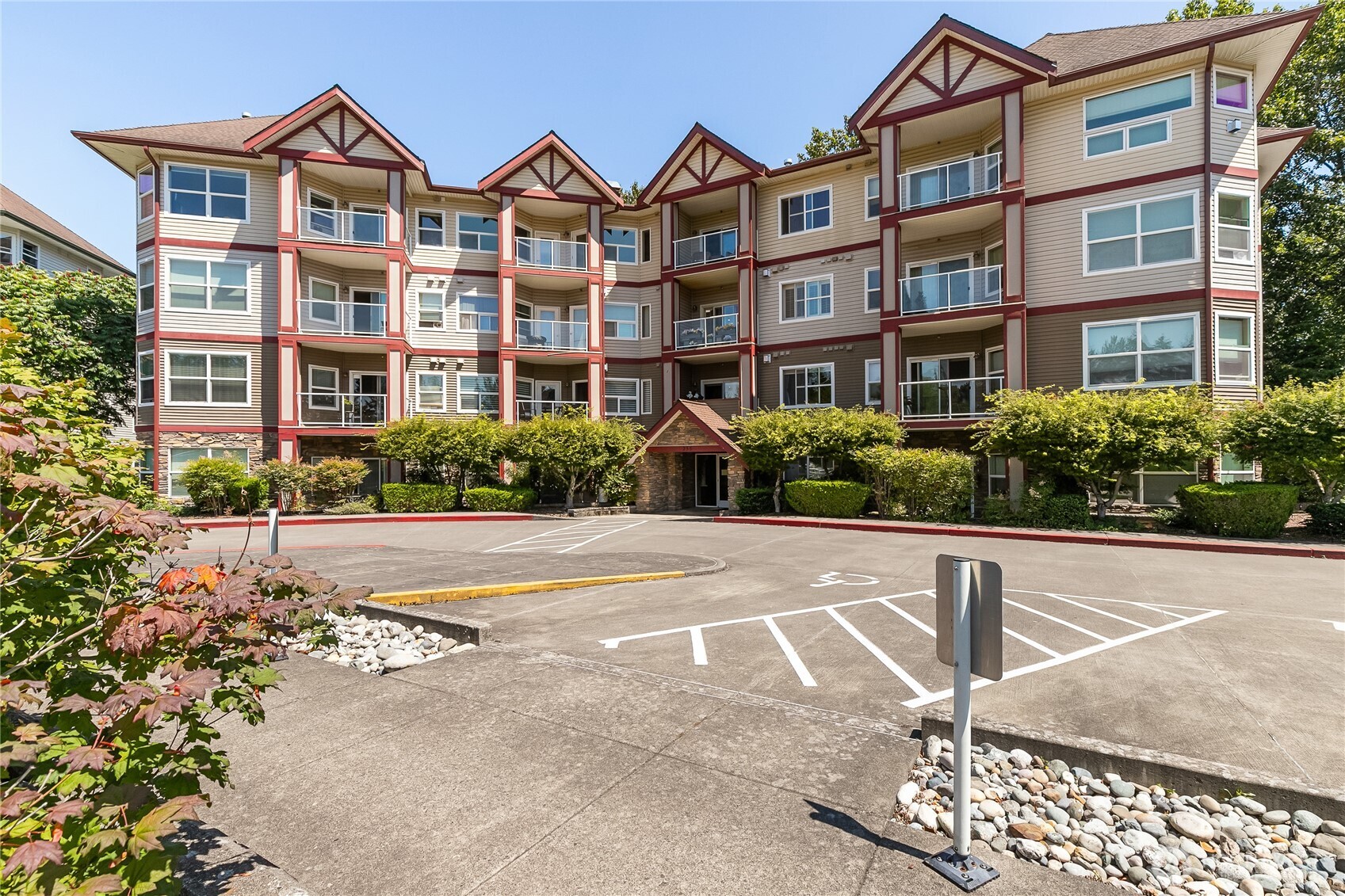 255 W Bakerview Road #401 — photo