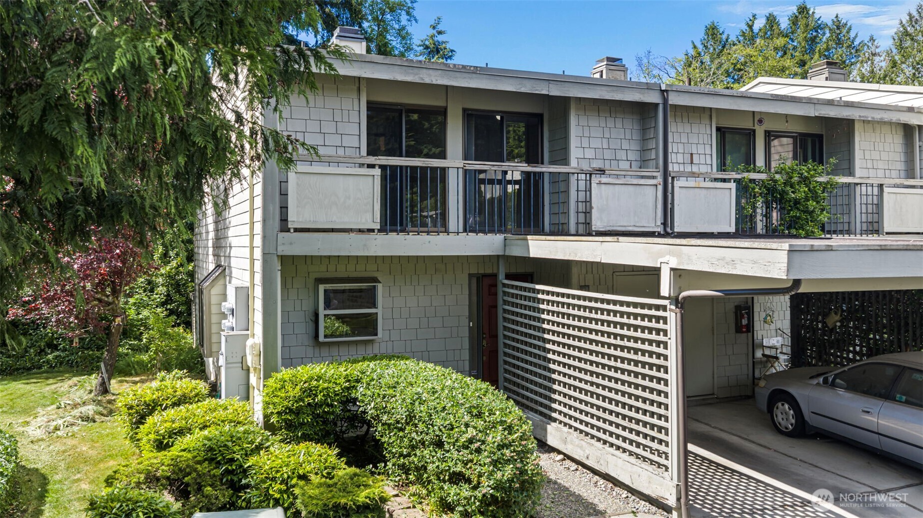 22703 Lakeview Drive #E1 — photo