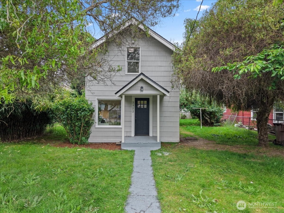 2322 S Ash Street — photo