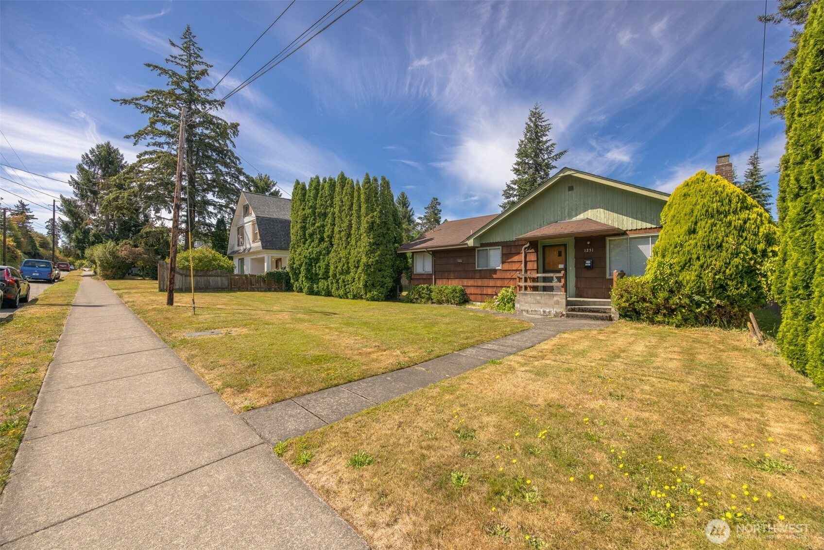 1251 Humboldt Street — photo