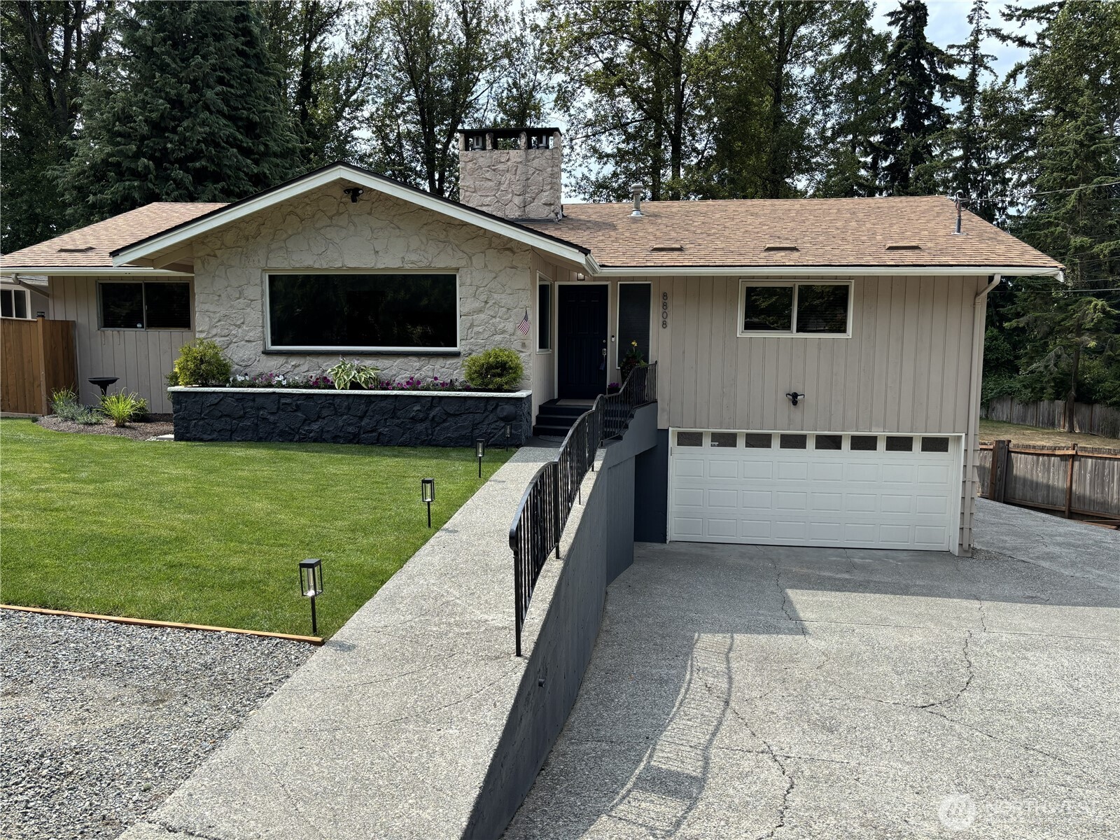 8808 Monte Cristo Drive — photo