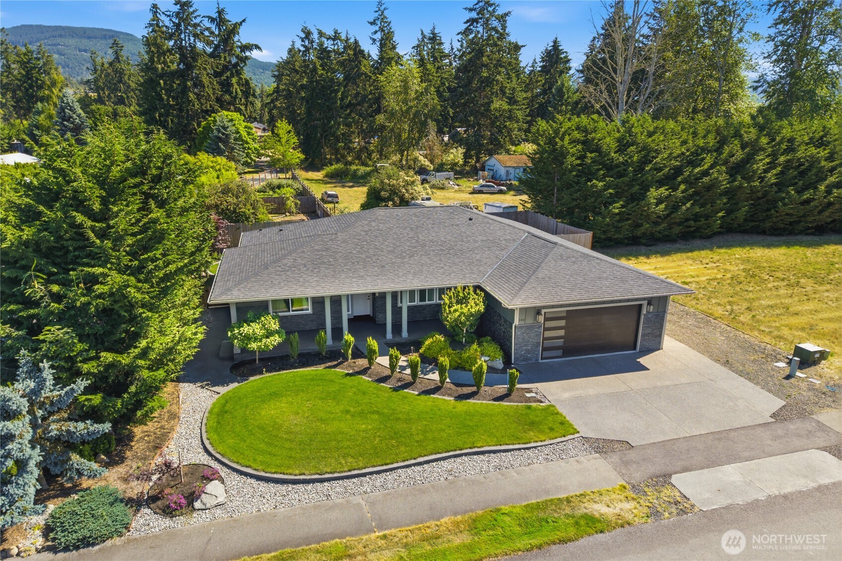 142 E Cobblestone Lane, Sequim, WA 98382 — photo 2