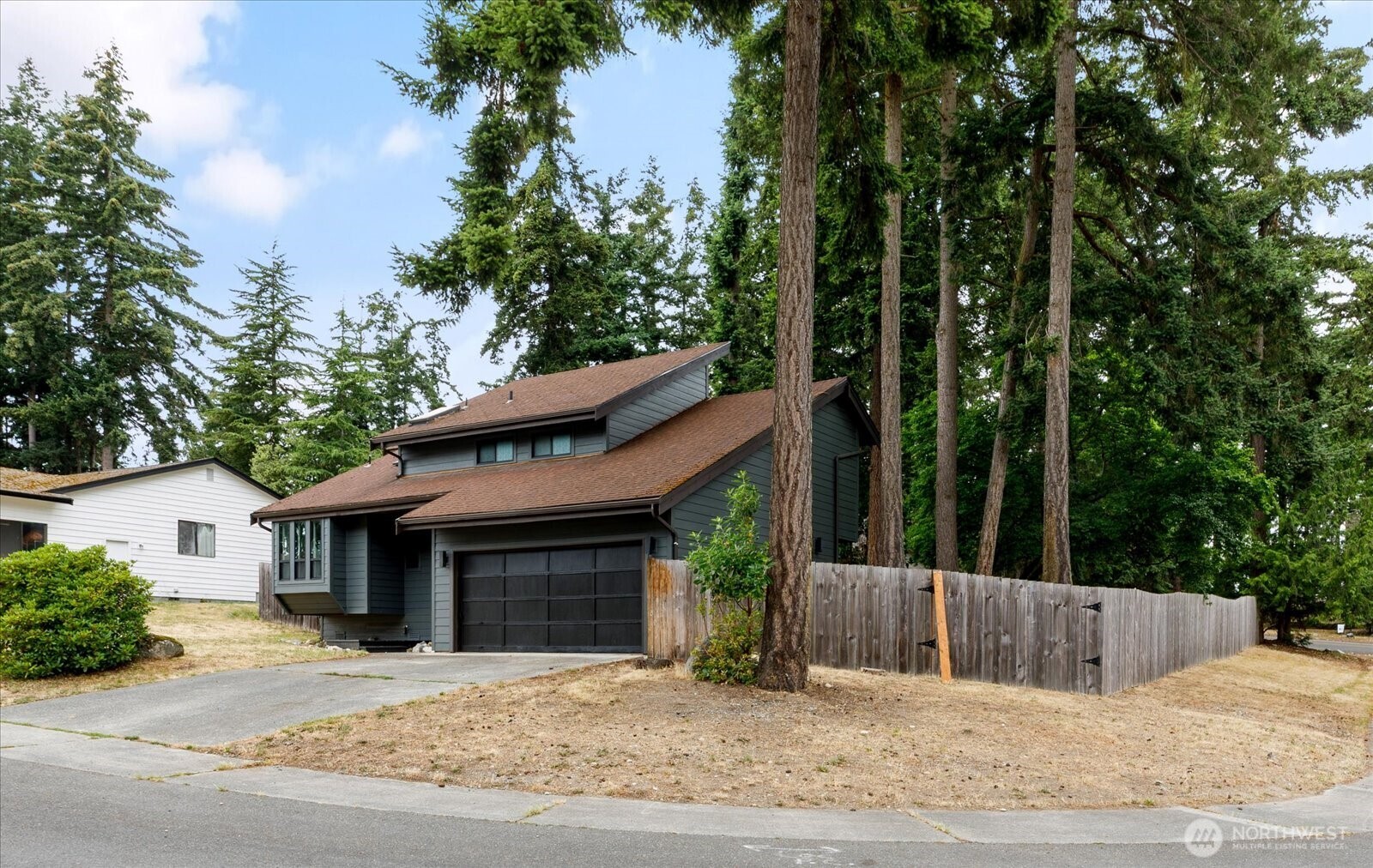 210 NW Calista Ct. — photo