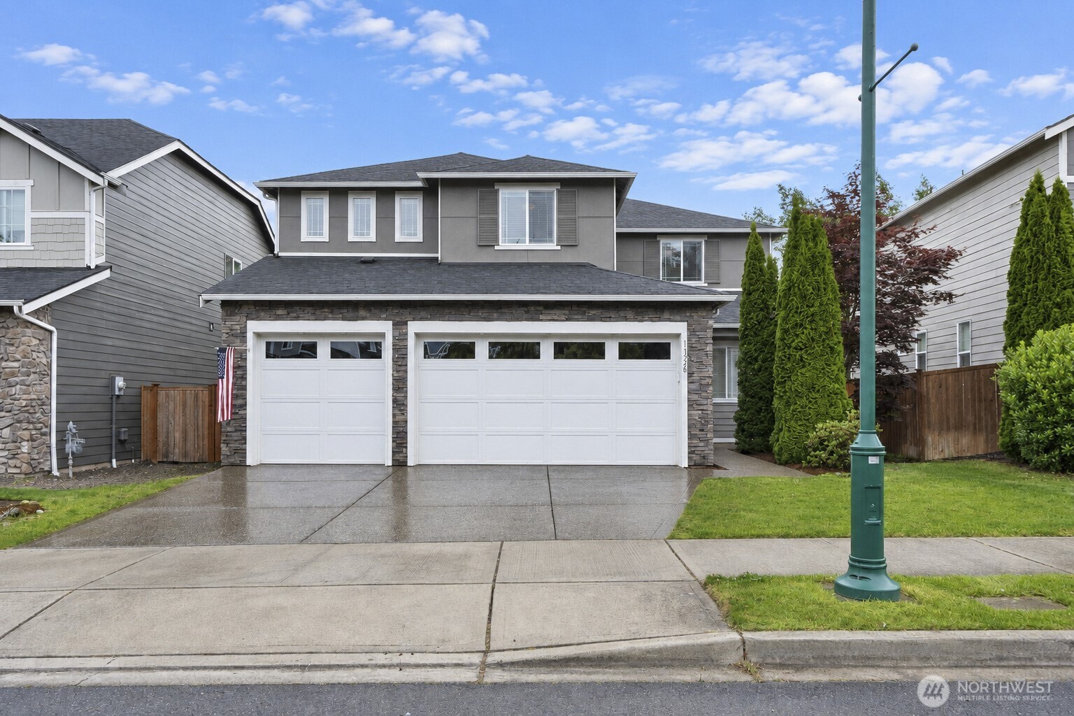 11320 Taylor Place — photo